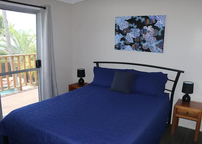 Pippies Beachhouse Backpackers